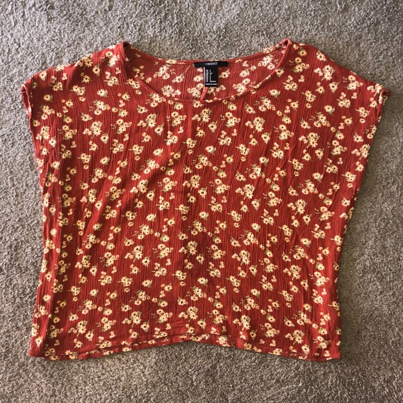 Orange floral top w/ a round neck - Picture 1 of 4